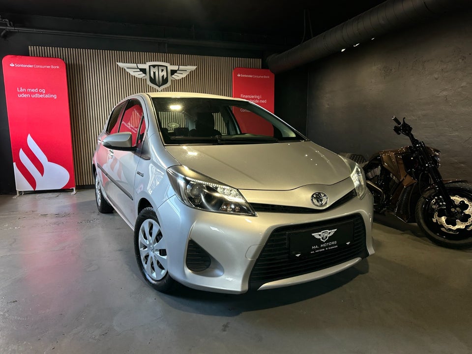 Toyota Yaris 1,5 Hybrid H2 Touch CVT 5d