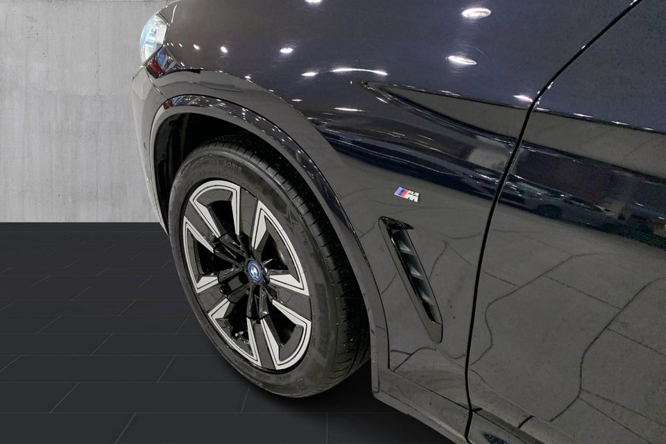 BMW iX3 Charged M-Sport 5d