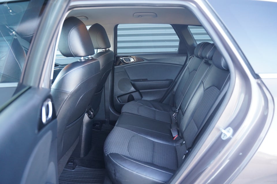 Kia Ceed 1,4 T-GDi Collection SW DCT 5d