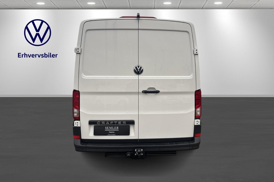 VW Crafter 35 2,0 TDi 140 Kassevogn L3H2 aut.