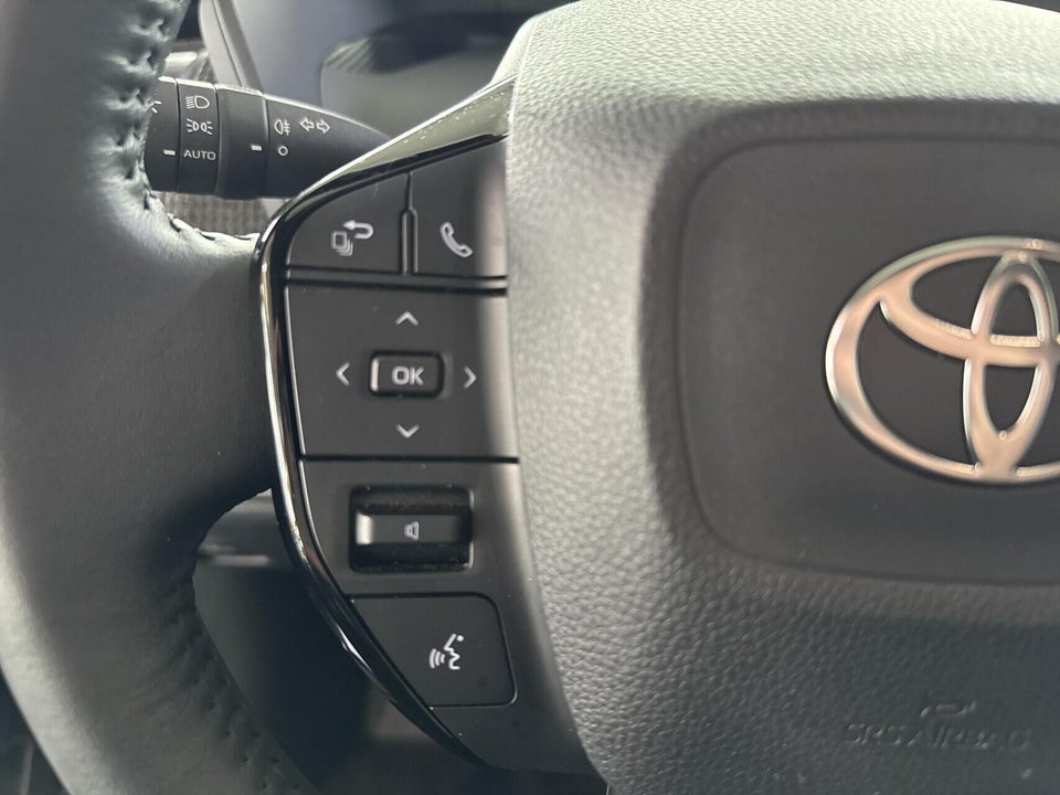 Toyota bZ4X Active 5d