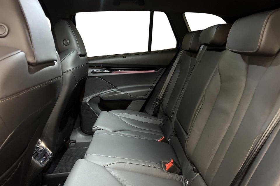 Skoda Enyaq 85x iV Laurin & Klement 5d