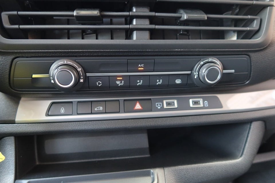 Toyota ProAce 75 Medium Comfort Master