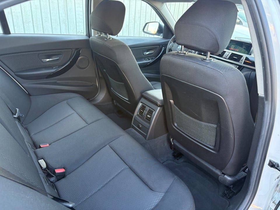 BMW 320d 2,0 aut. 4d