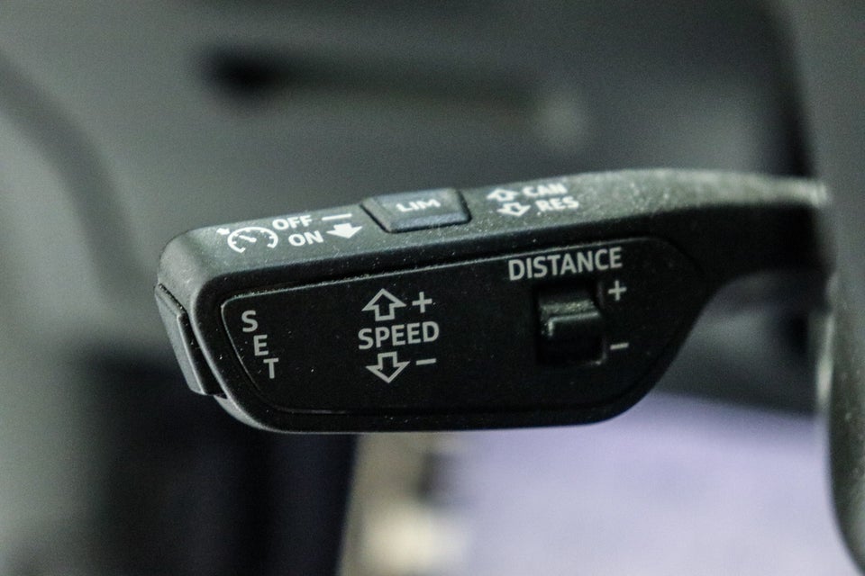 Audi Q8 e-tron 55 S-line quattro 5d