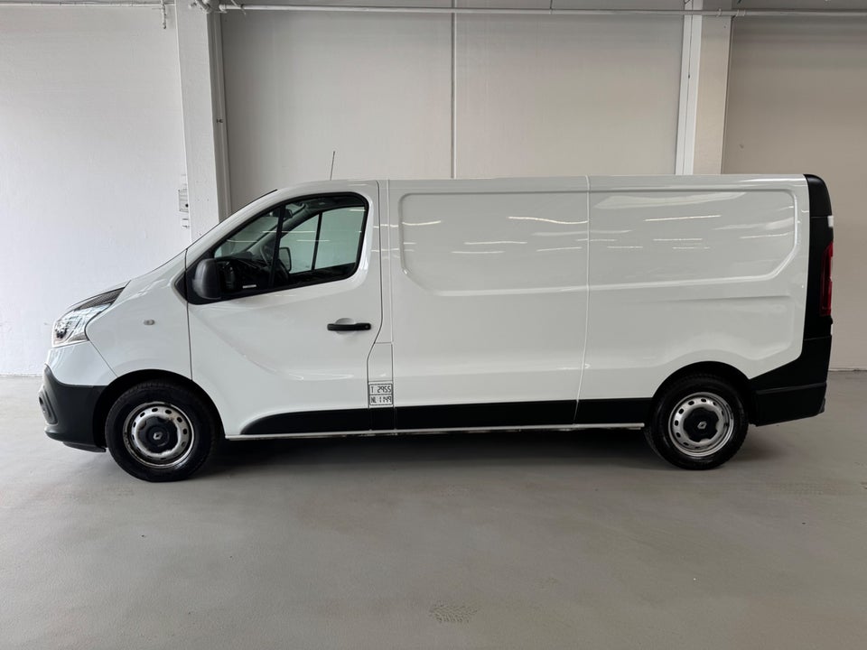 Renault Trafic T29 2,0 dCi 120 L2H1