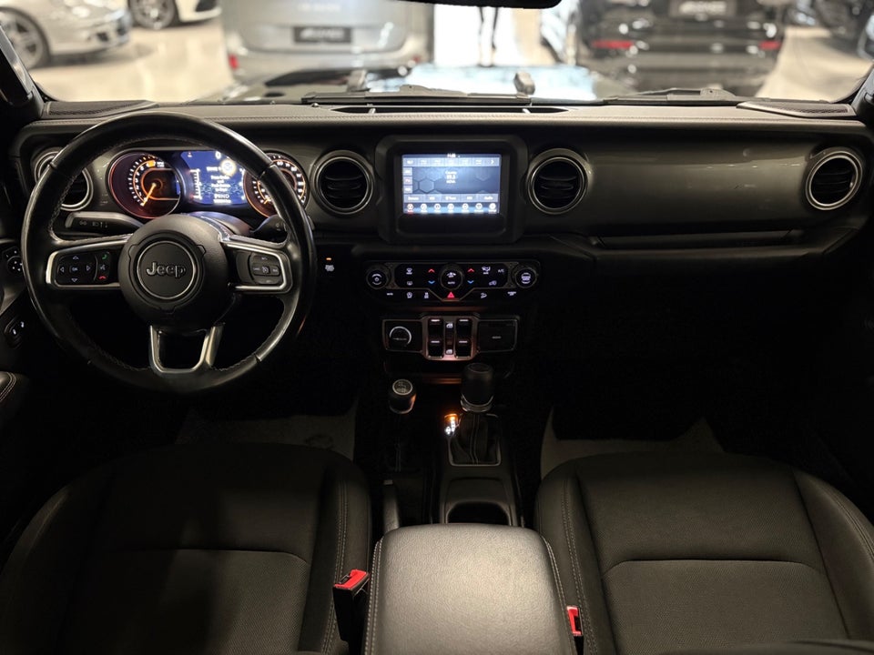 Jeep Wrangler Unlimited 2,0 T Sahara aut. 4x4 5d