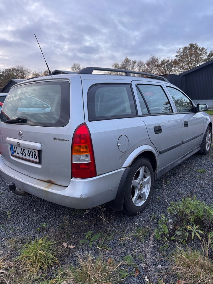 Opel Astra 1,6 16V Elegance Wagon 5d