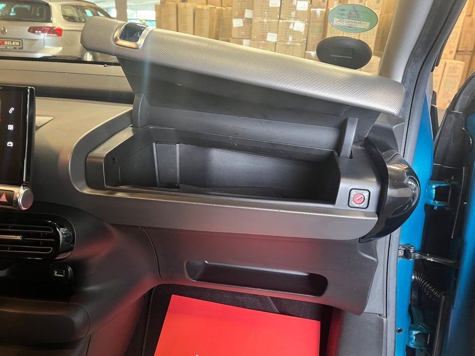 Citroën C4 Cactus 1,2 PureTech 110 Iconic EAT6 5d