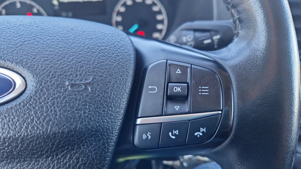 Ford Transit Custom 300 L2 2,0 TDCi 130 Trend