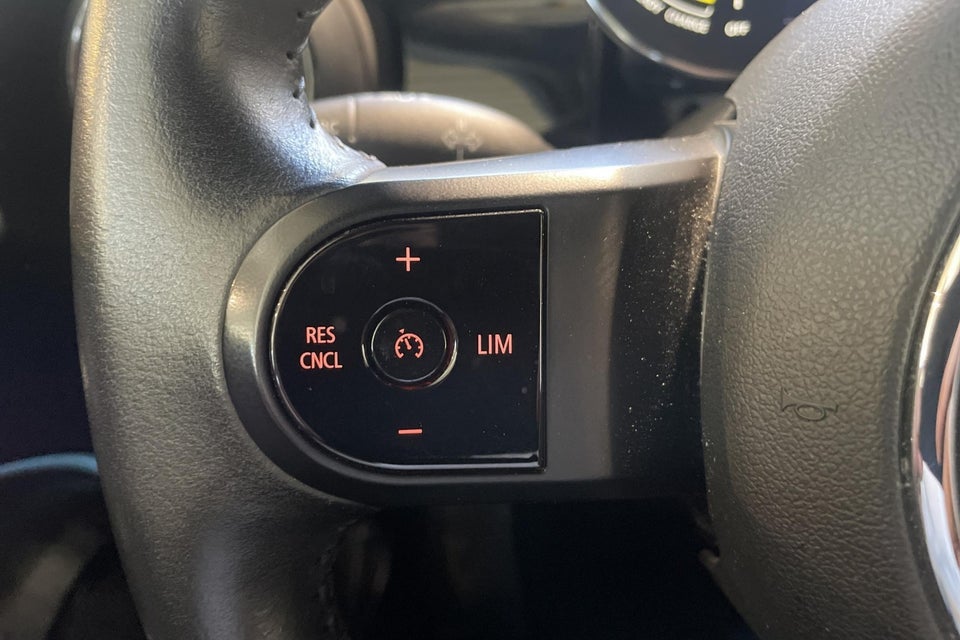 MINI Cooper SE Maximise 3d