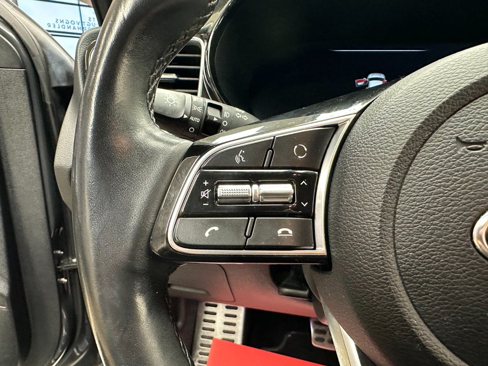 Kia Ceed 1,6 PHEV Upgrade SW DCT 5d