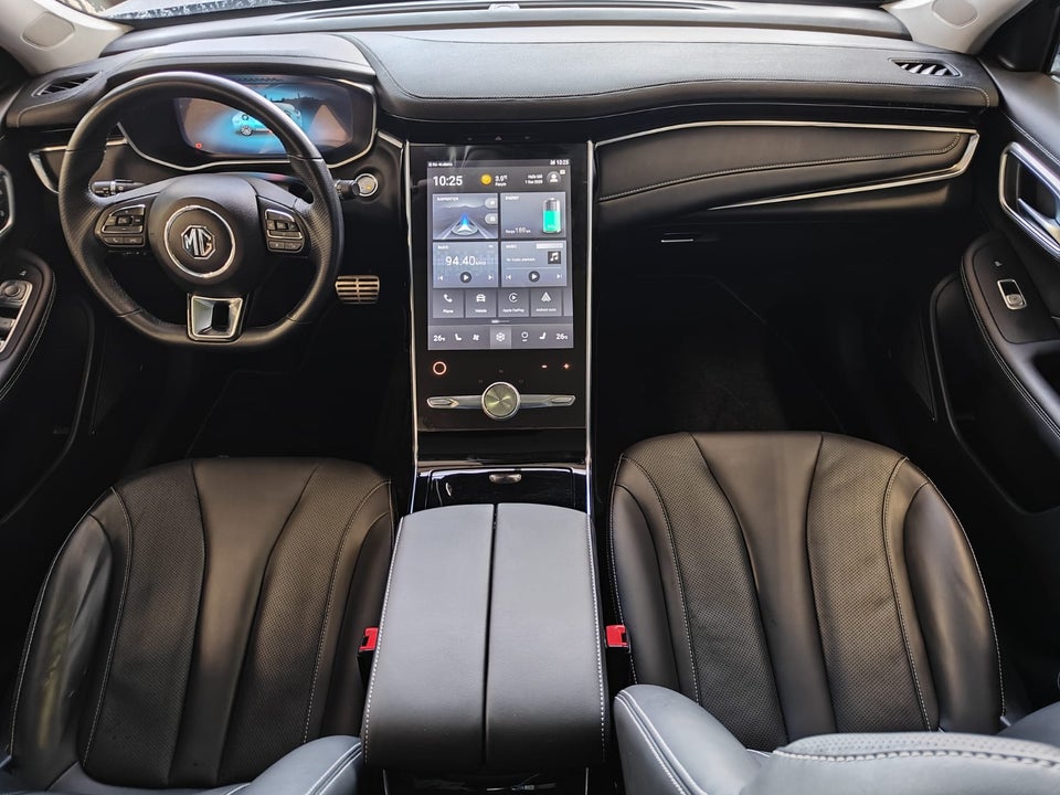 MG Marvel R Luxury 5d