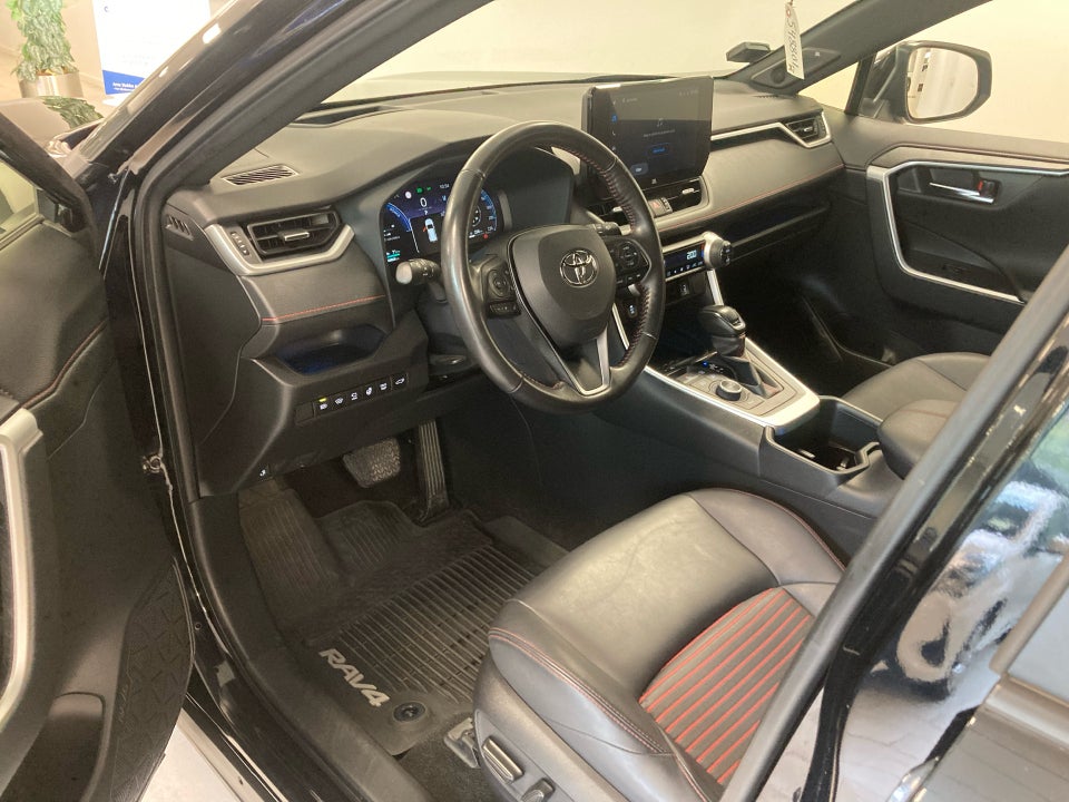 Toyota RAV4 2,5 Plug-in Hybrid Active Premium AWD-i 5d