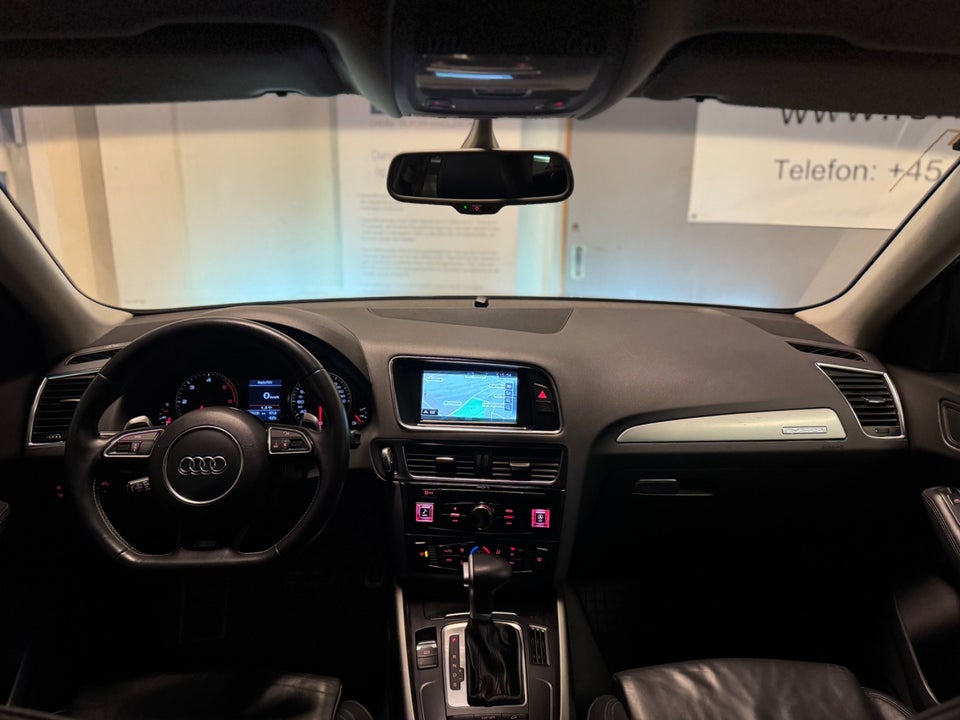 Audi Q5 3,0 TDi 240 quattro S-tr. 5d