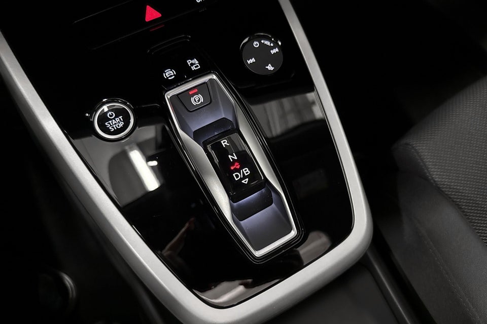 Audi Q4 e-tron 45 Progress 5d