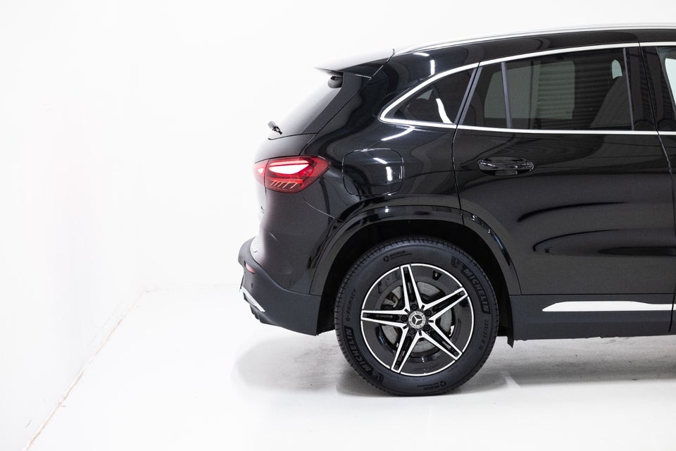 Mercedes EQA350 AMG Advance 4Matic 5d