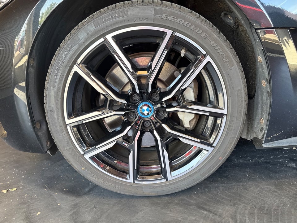 BMW i4 eDrive40 Charged M-Sport 5d