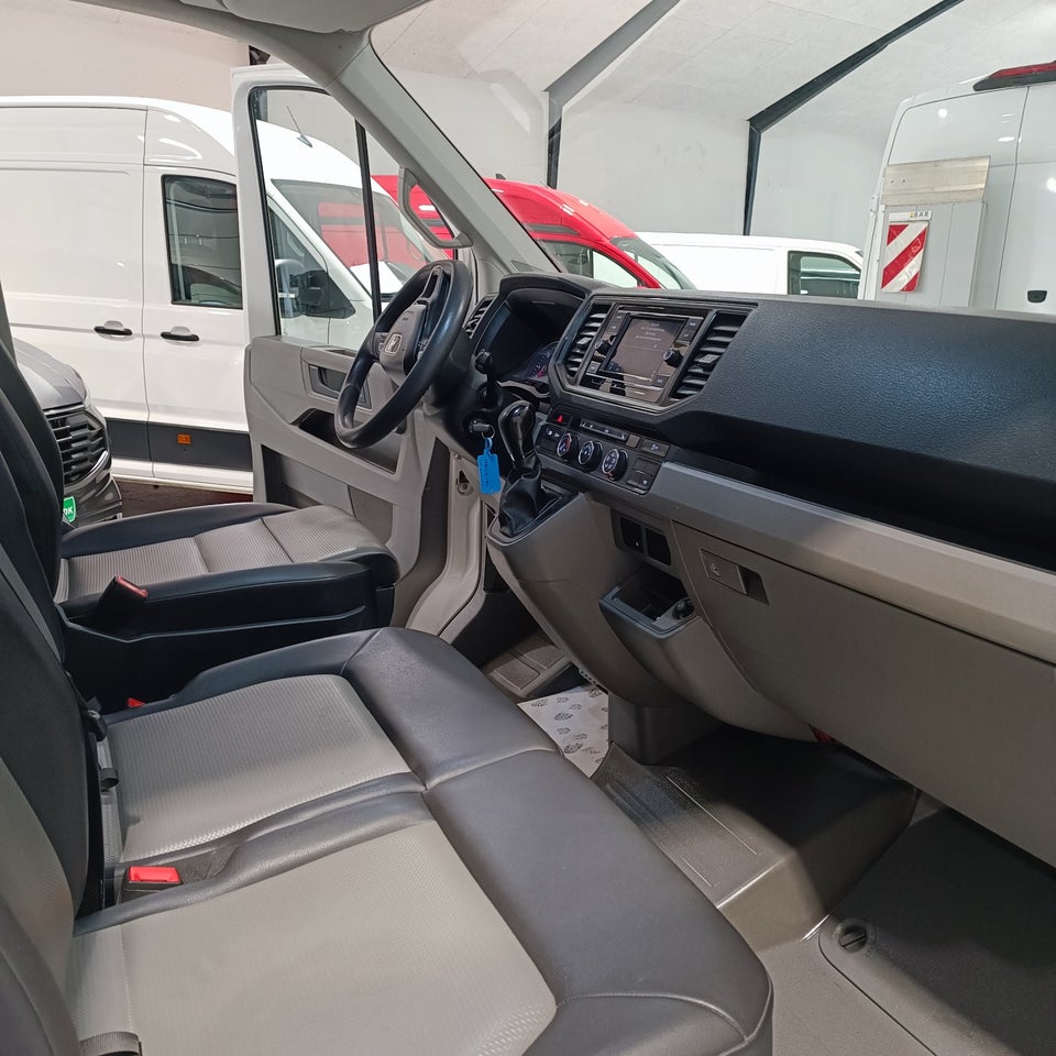 MAN TGE 2,0 3.180 Kassevogn L4H3 aut. FWD