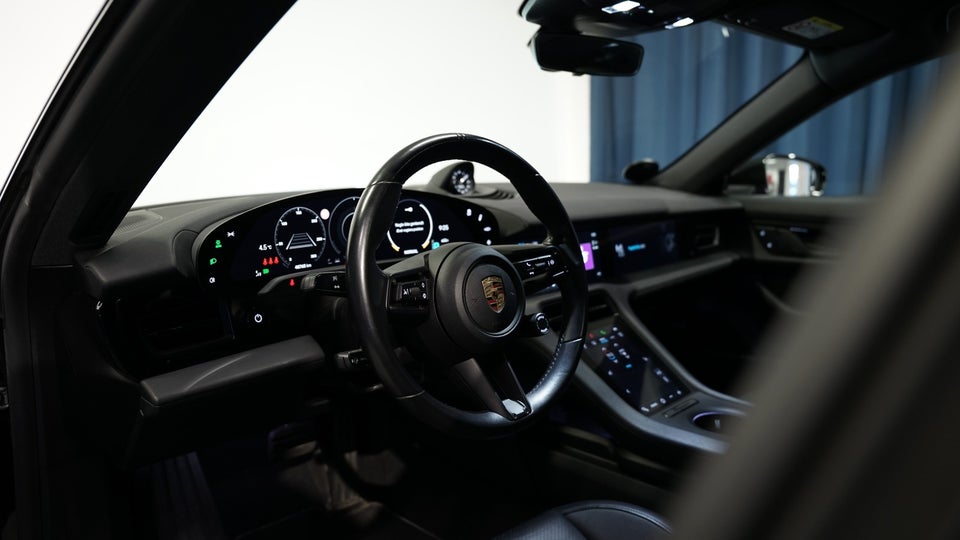 Porsche Taycan 4 Performance+ Cross Turismo 5d