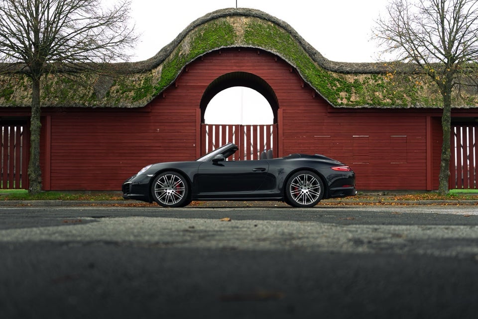 Porsche 911 Carrera 4S 3,0 Cabriolet PDK 2d