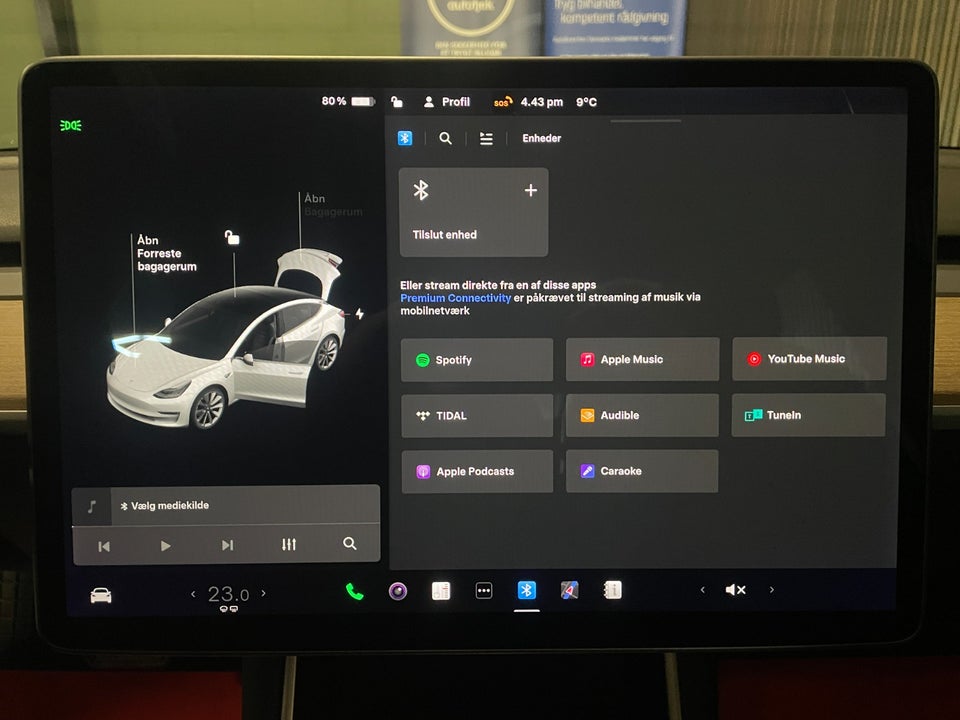 Tesla Model 3 Standard Range+ RWD 4d