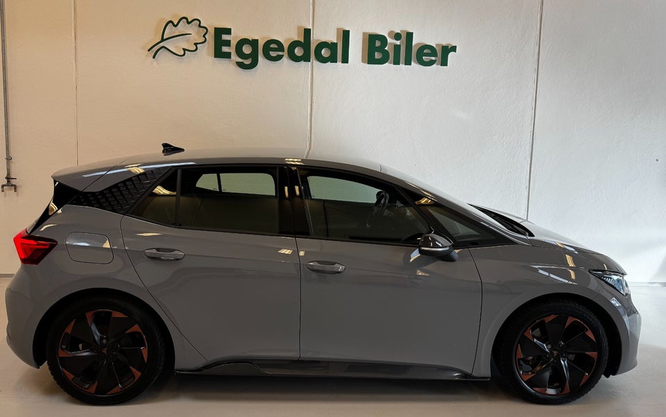 Cupra Born 58 e-Boost 5d