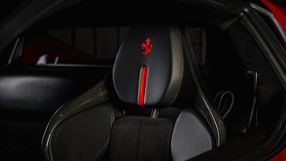 Ferrari 296 GTB 2,9 DCT 2d