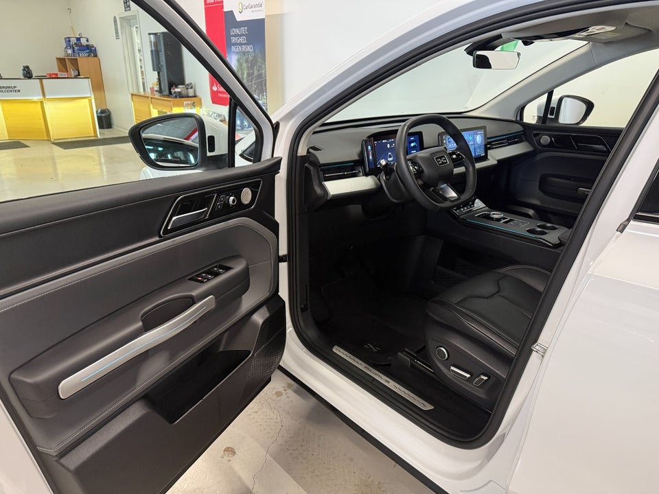 Aiways U5 Premium 5d