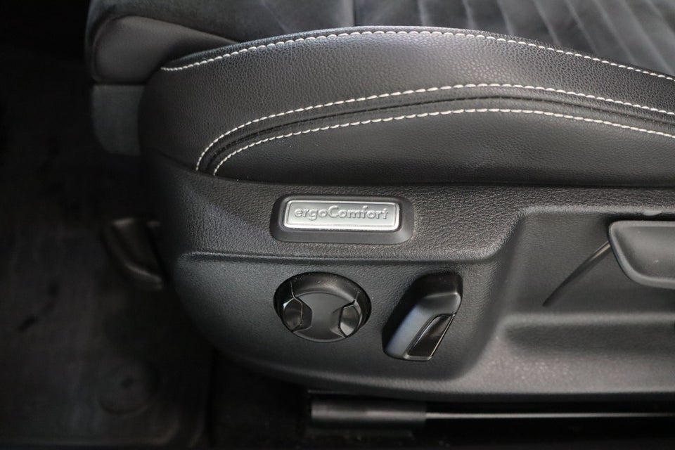 VW Passat 1,5 TSi 150 Elegance+ Variant DSG 5d