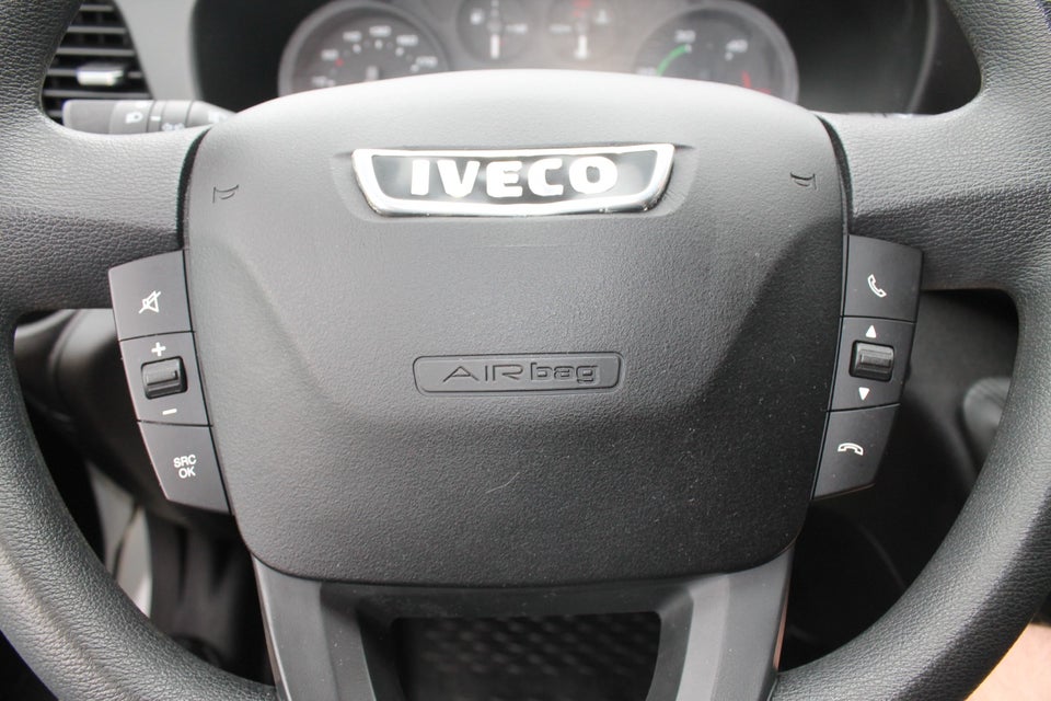 Iveco Daily 2,3 35S15 12m³ Van