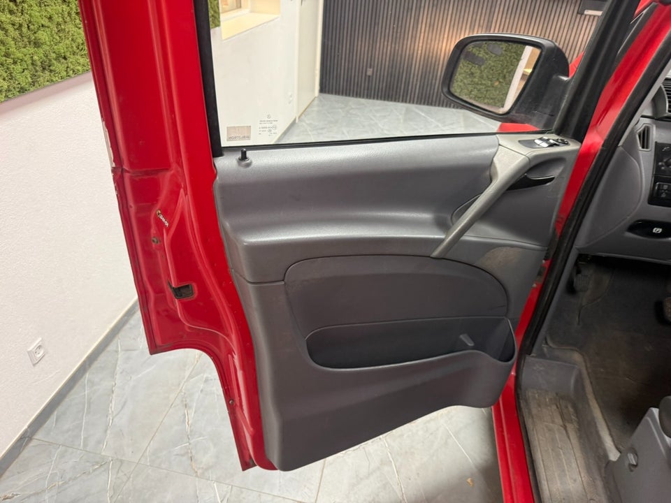 Mercedes Vito 111 2,2 CDi XL aut. 5d