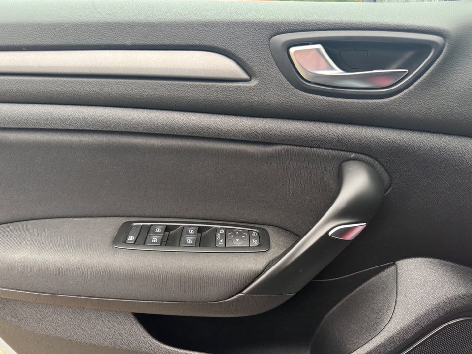 Renault Megane IV 1,6 E-Tech Sport Tourer 5d