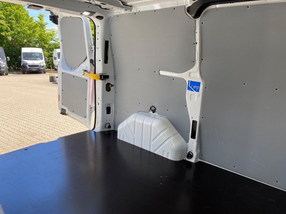 Ford Transit Custom 300 L1 2,0 TDCi 130 Trend aut.