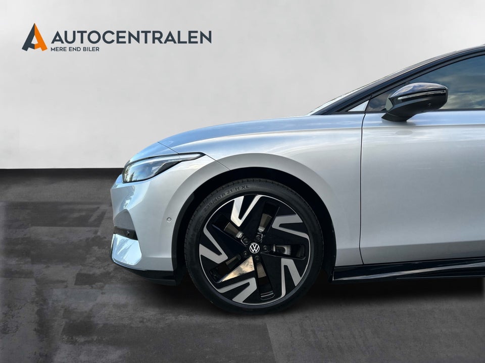 VW ID.7 86 Style S Tourer 5d