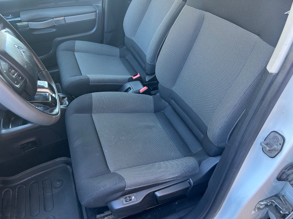 Citroën C4 Cactus 1,6 BlueHDi 100 Feel+ Van 5d