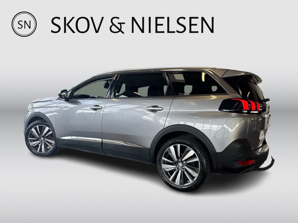 Peugeot 5008 1,6 BlueHDi 120 Allure 7prs 5d