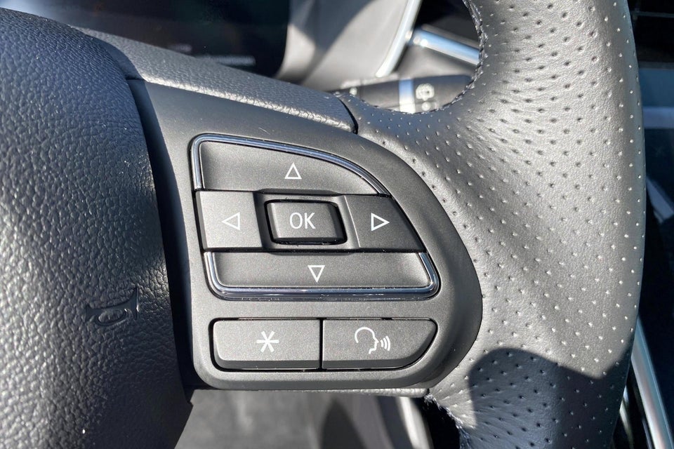 MG Marvel R Performance 5d