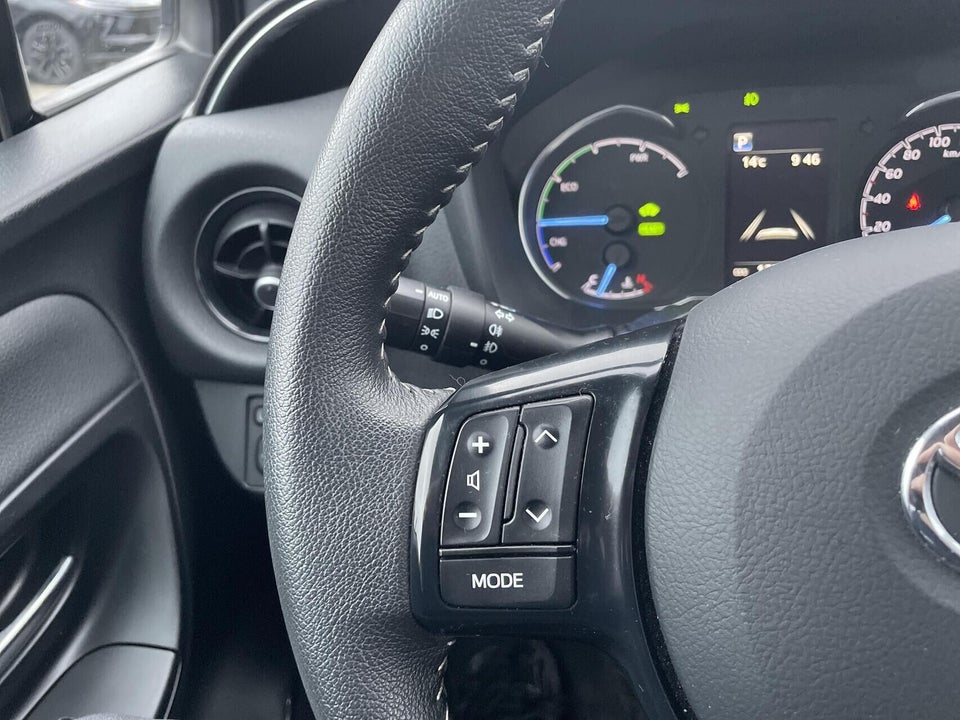 Toyota Yaris 1,5 Hybrid H3 Smart e-CVT 5d