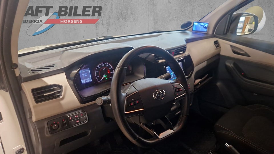 Maxus e-Deliver 3 52 Cargo Van LWB