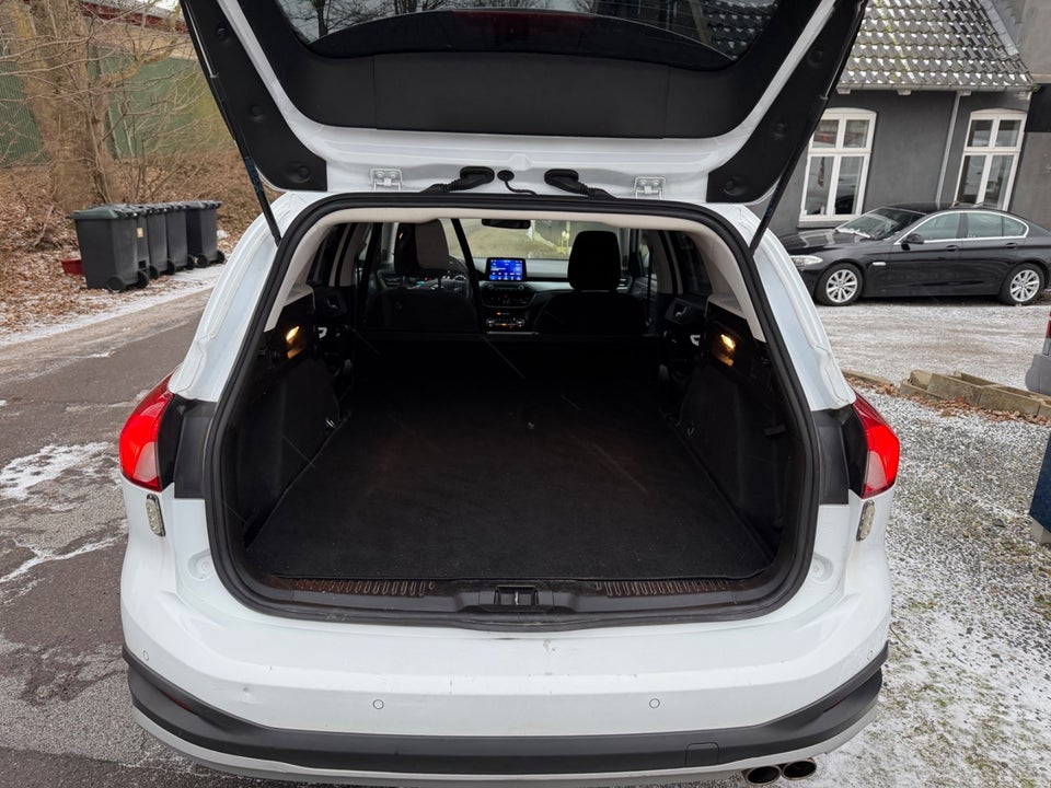 Ford Focus 1,5 EcoBlue Active X stc. aut. Van 5d