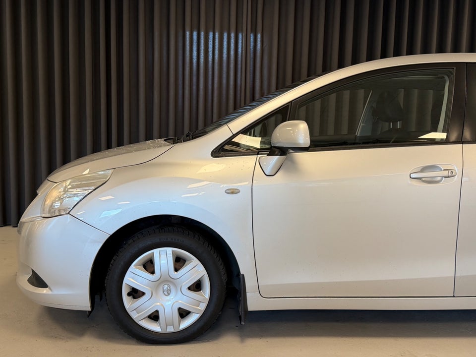 Toyota Verso 2,0 D-4D TX Business 7prs 5d