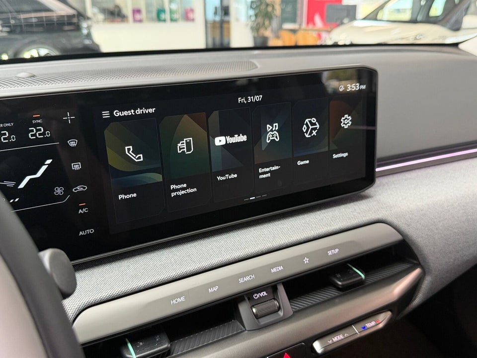 Kia EV4 81 Long Range Upgrade Fastback 4d