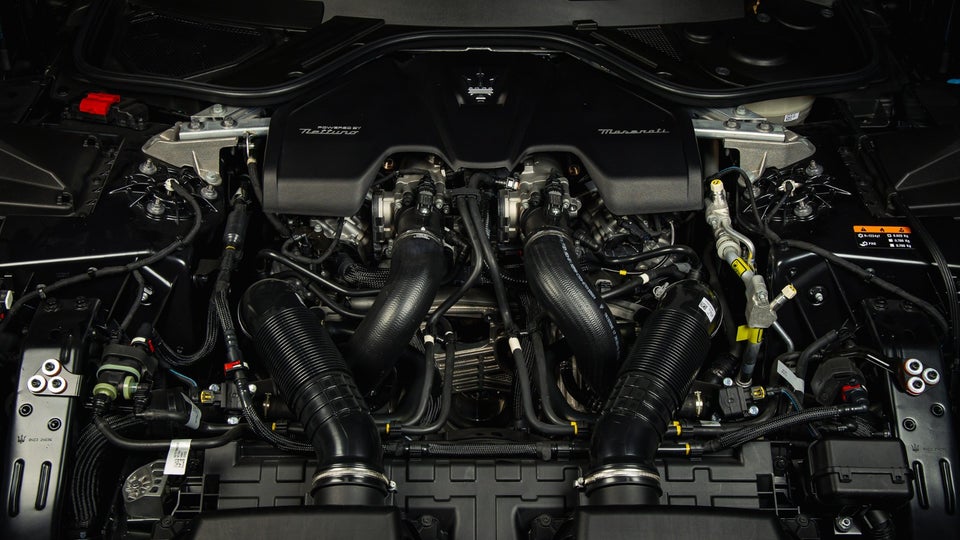 Maserati GranTurismo 3,0 V6 Trofeo aut. 2d