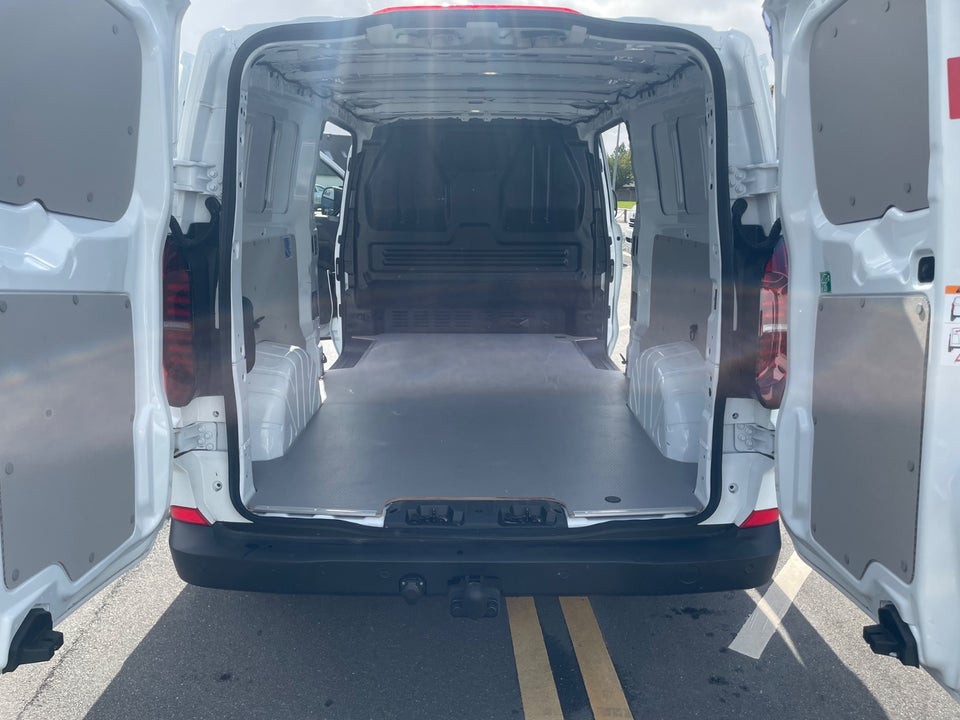 VW Transporter 2,0 TDi 150 Comfort Kassevogn aut. LWB