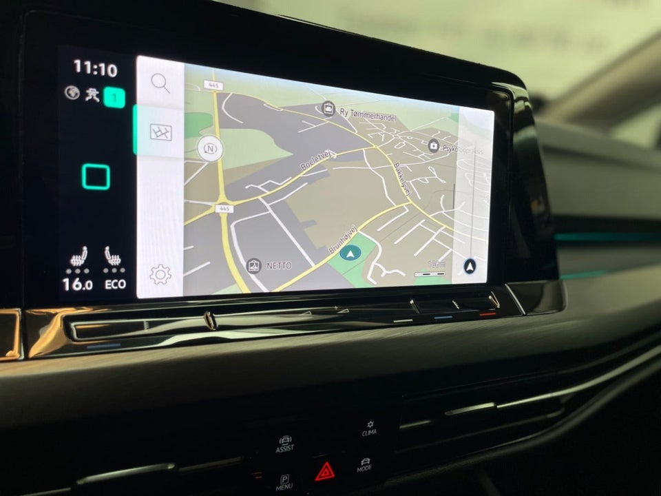 VW Golf VIII 1,4 eHybrid DSG 5d