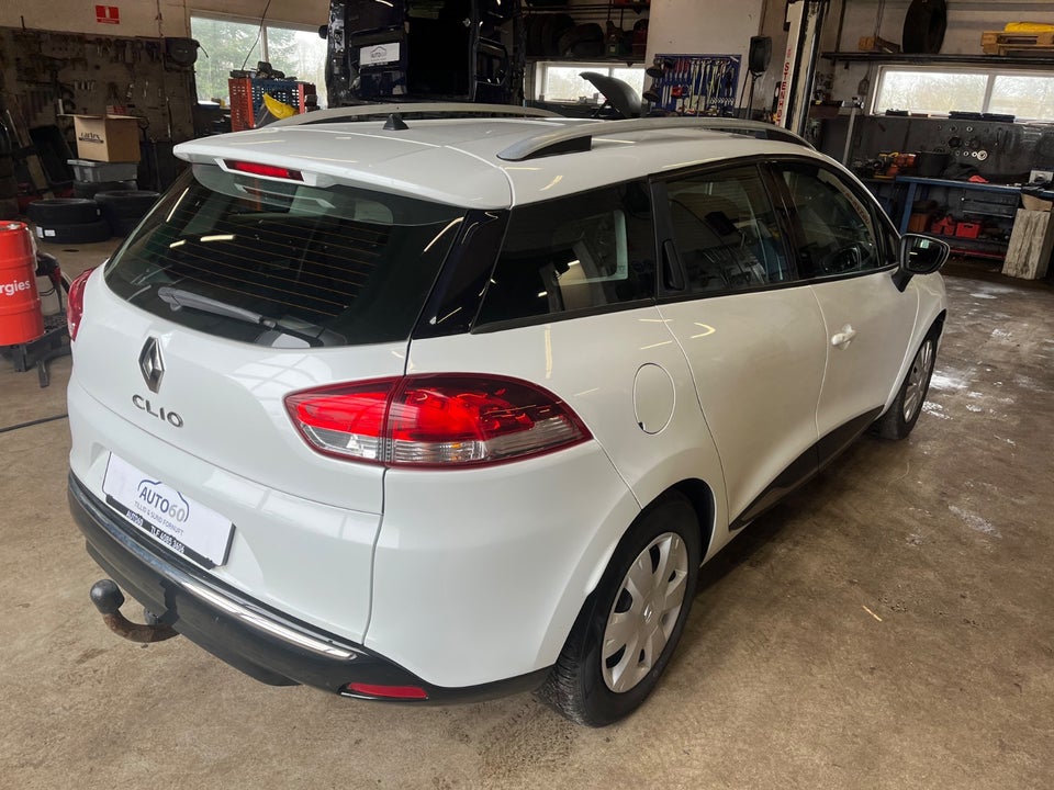 Renault Clio IV 1,5 dCi 90 Zen Sport Tourer 5d