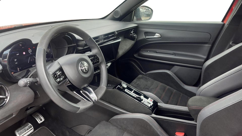 Alfa Romeo Junior Elettrica Speciale 5d