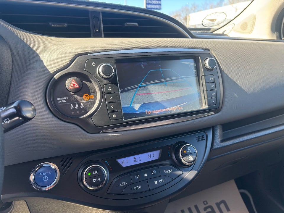 Toyota Yaris 1,5 Hybrid H2 Limited e-CVT 5d