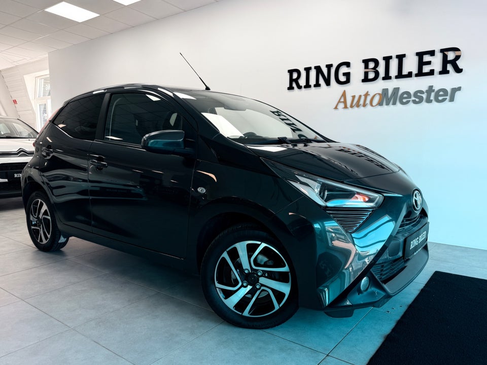 Toyota Aygo 1,0 VVT-i x-press 5d